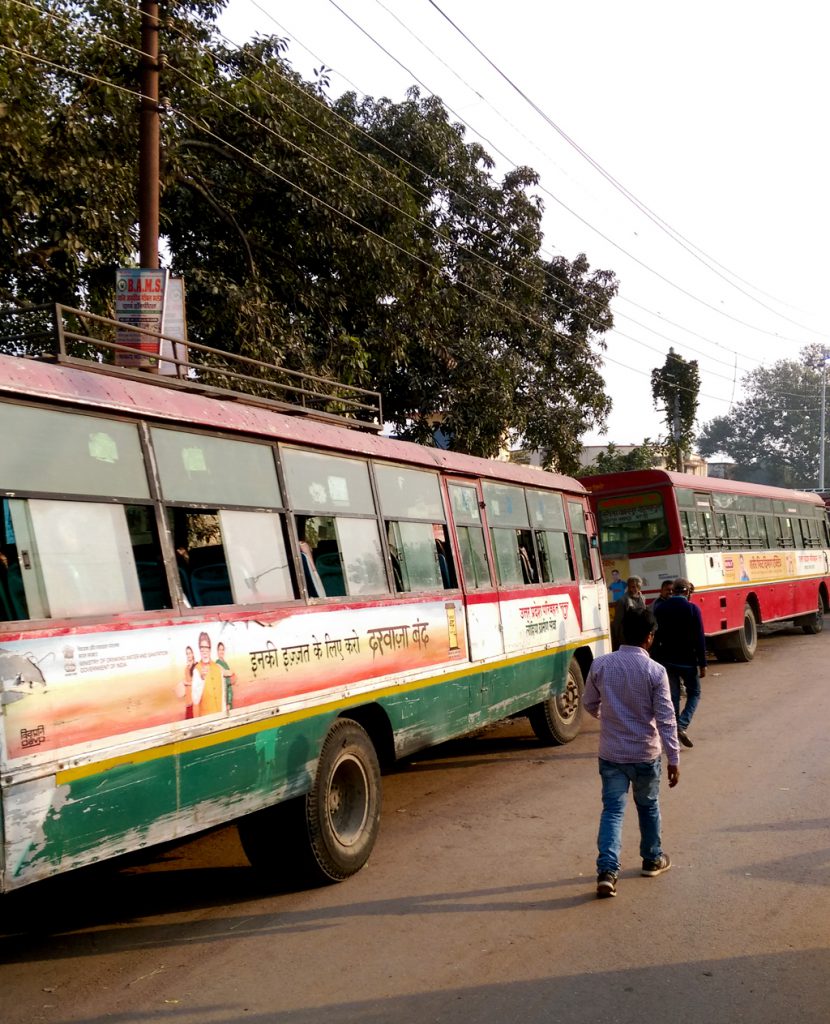 Bus Sonauli